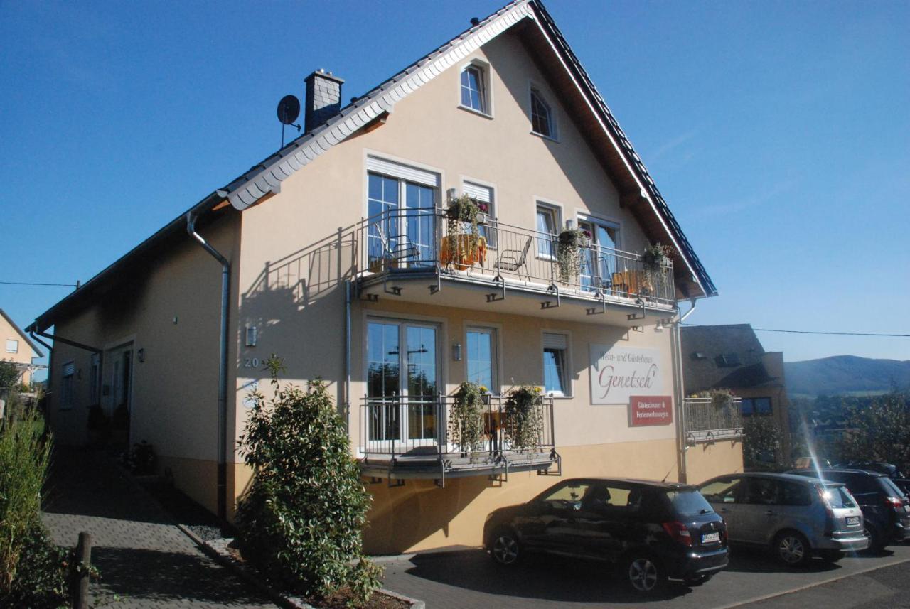 Wein- Und Gaestehaus Genetsch Lieser Dış mekan fotoğraf
